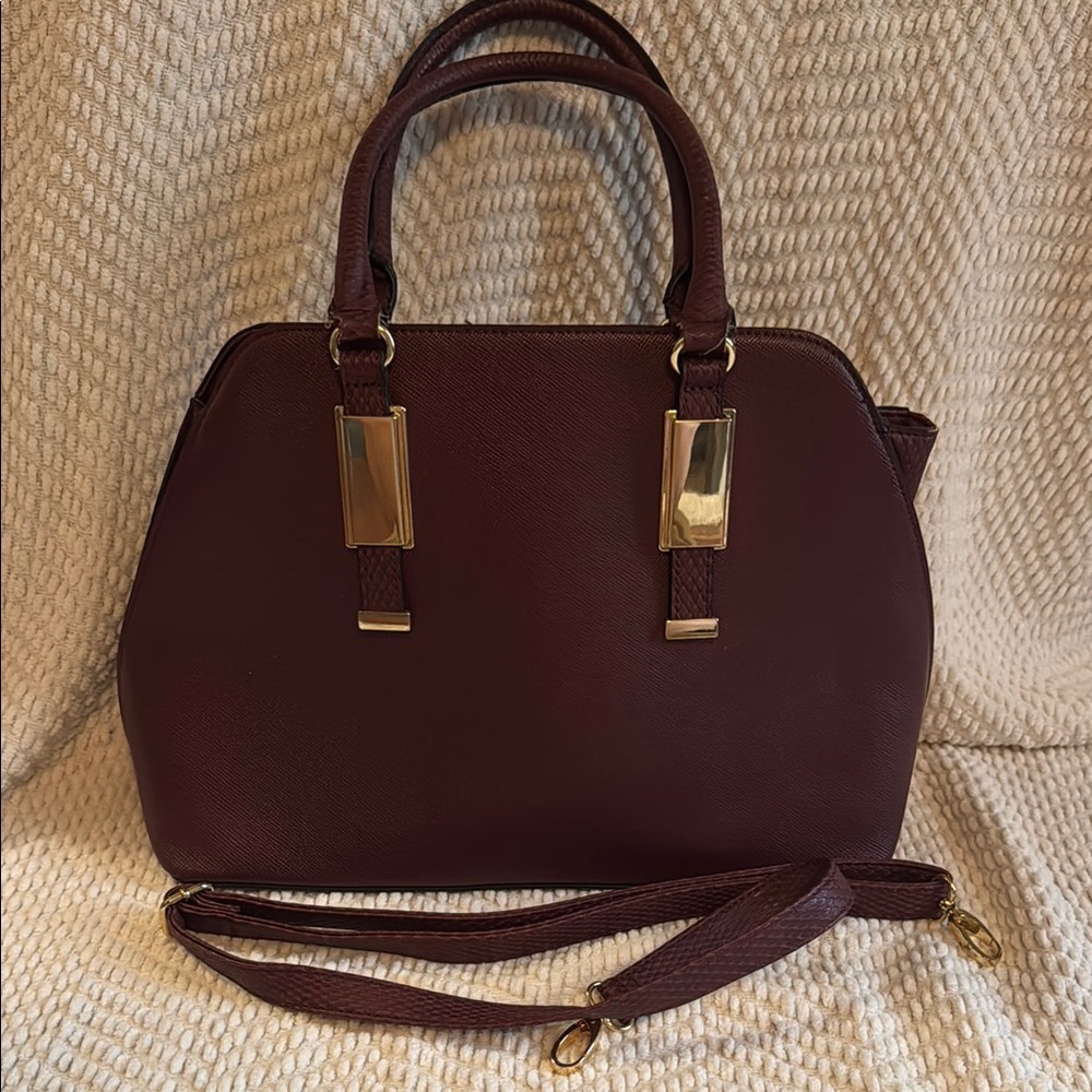 Elegant Burgundy Handbag